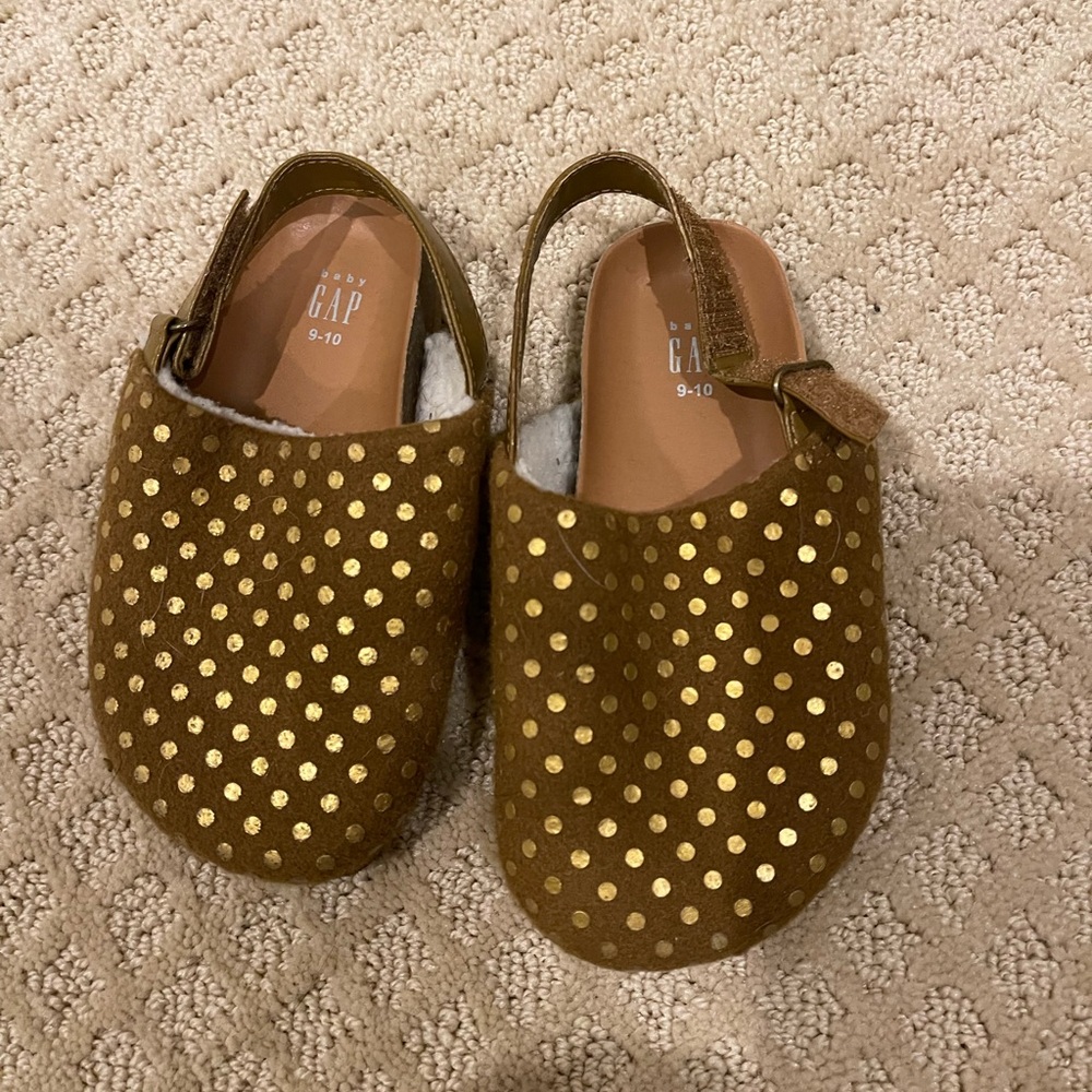 Baby GAP Brown Gold Polka Dot Shoes